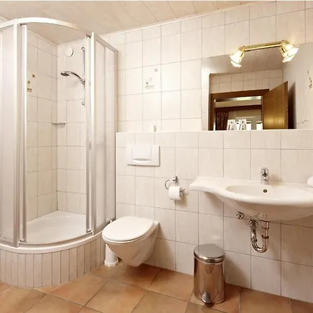 Landhaus Krenn Guest house Bad Kleinkirchheim